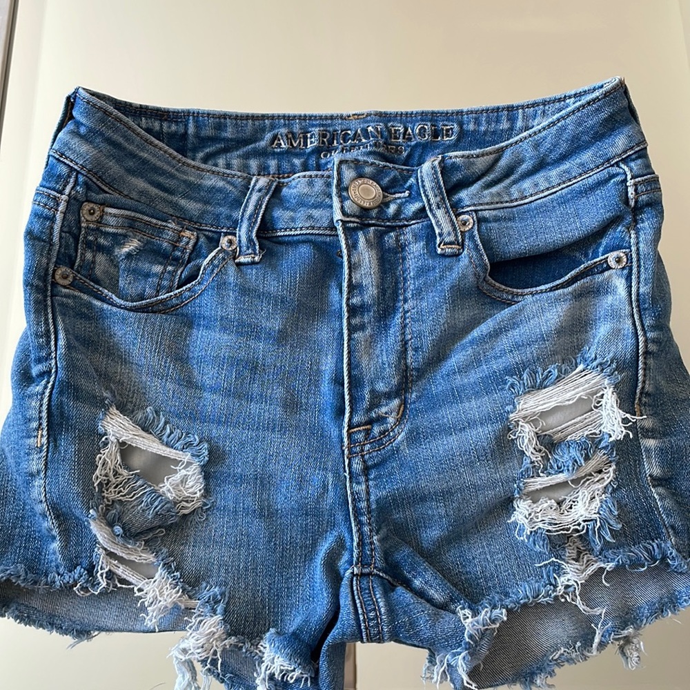 AMERICAN EAGLE JEAN SHORTS